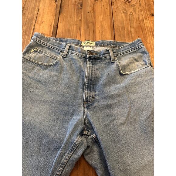 Vintage L.L. Bean 37x32 Classic Fit Blue Jeans Men’s Pants Denim LL Bean Blue - Picture 4 of 15